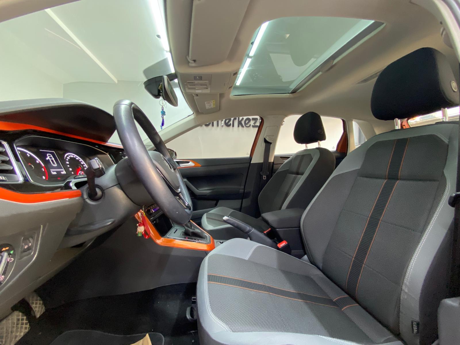 VOLKSWAGEN POLO 20
